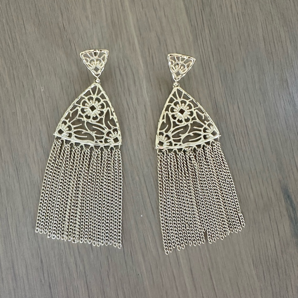 Kendra Scott  Filigree Dangle Earring